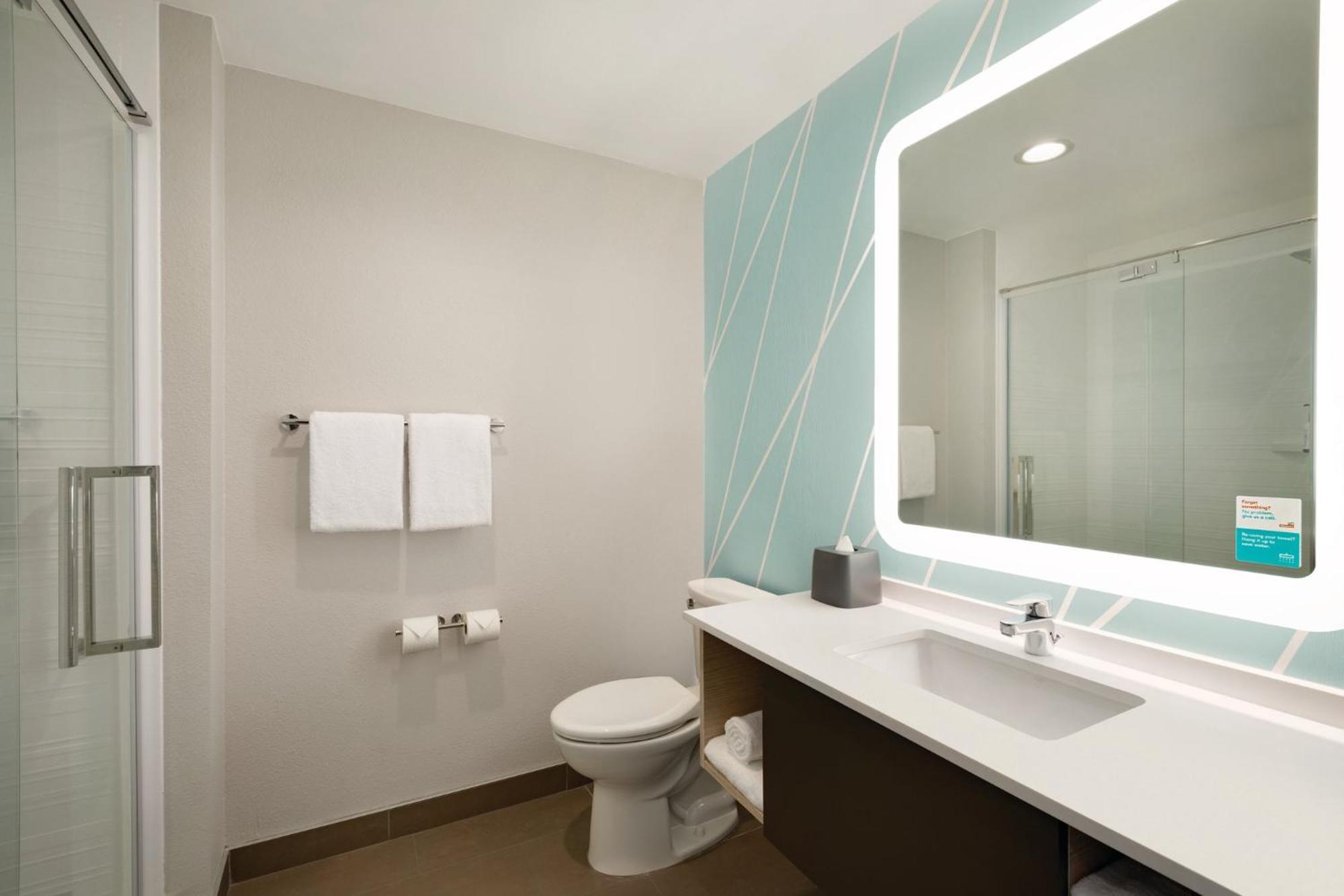 Avid Hotels - Brooklyn Dyker Heights By Ihg New York Bagian luar foto